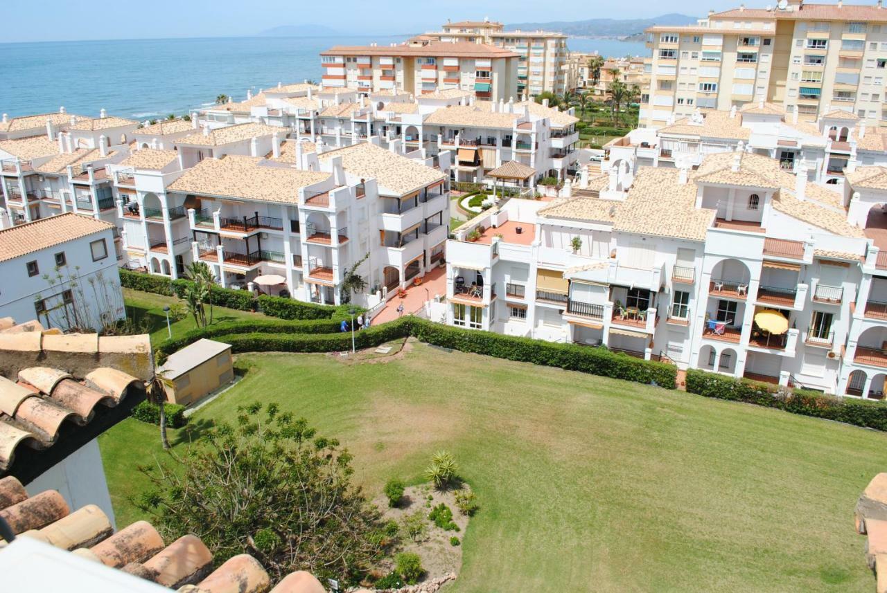 Apartamentos Laguna Beach Torrox Luaran gambar