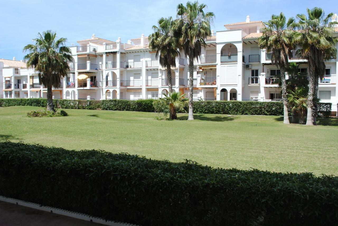 Apartamentos Laguna Beach Torrox Luaran gambar