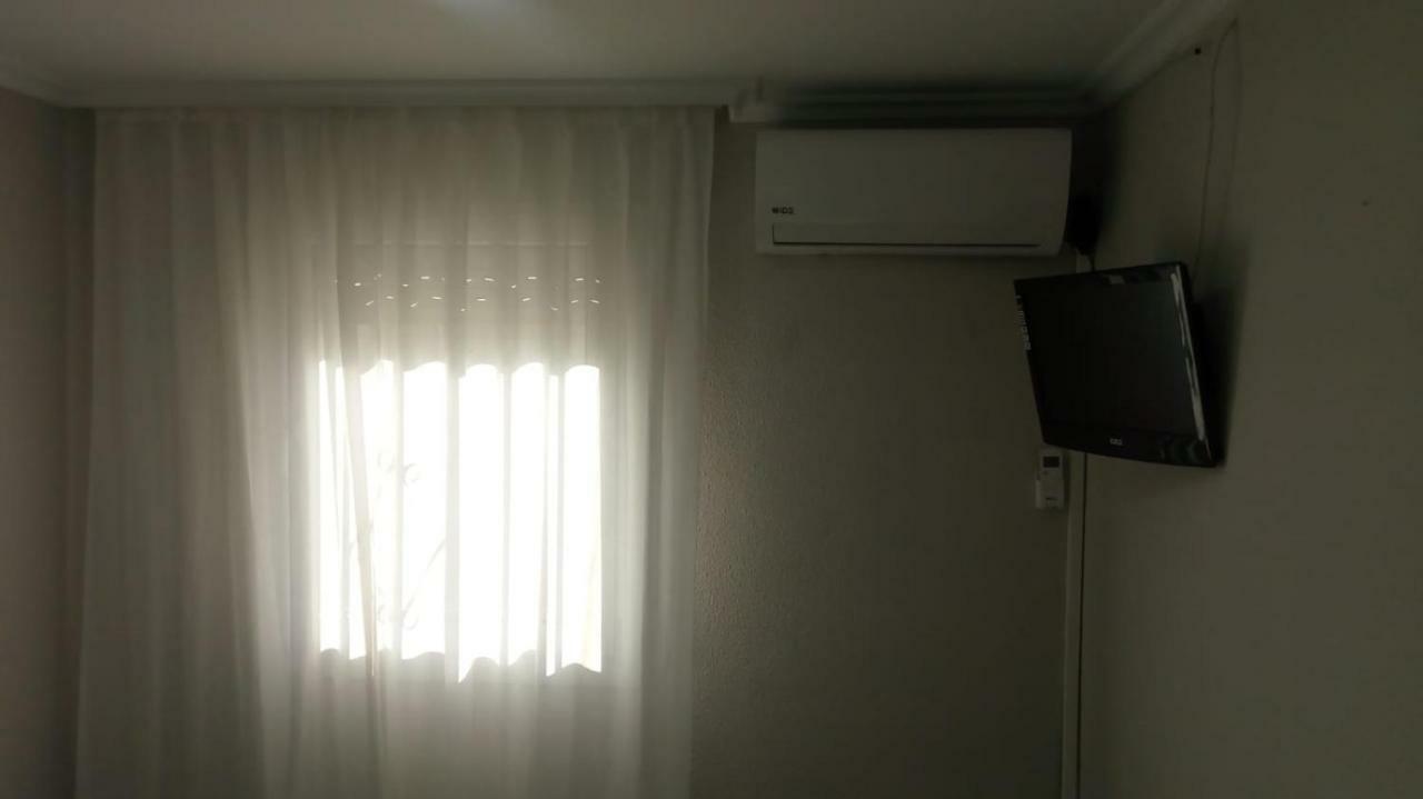 Apartamentos Laguna Beach Torrox Luaran gambar